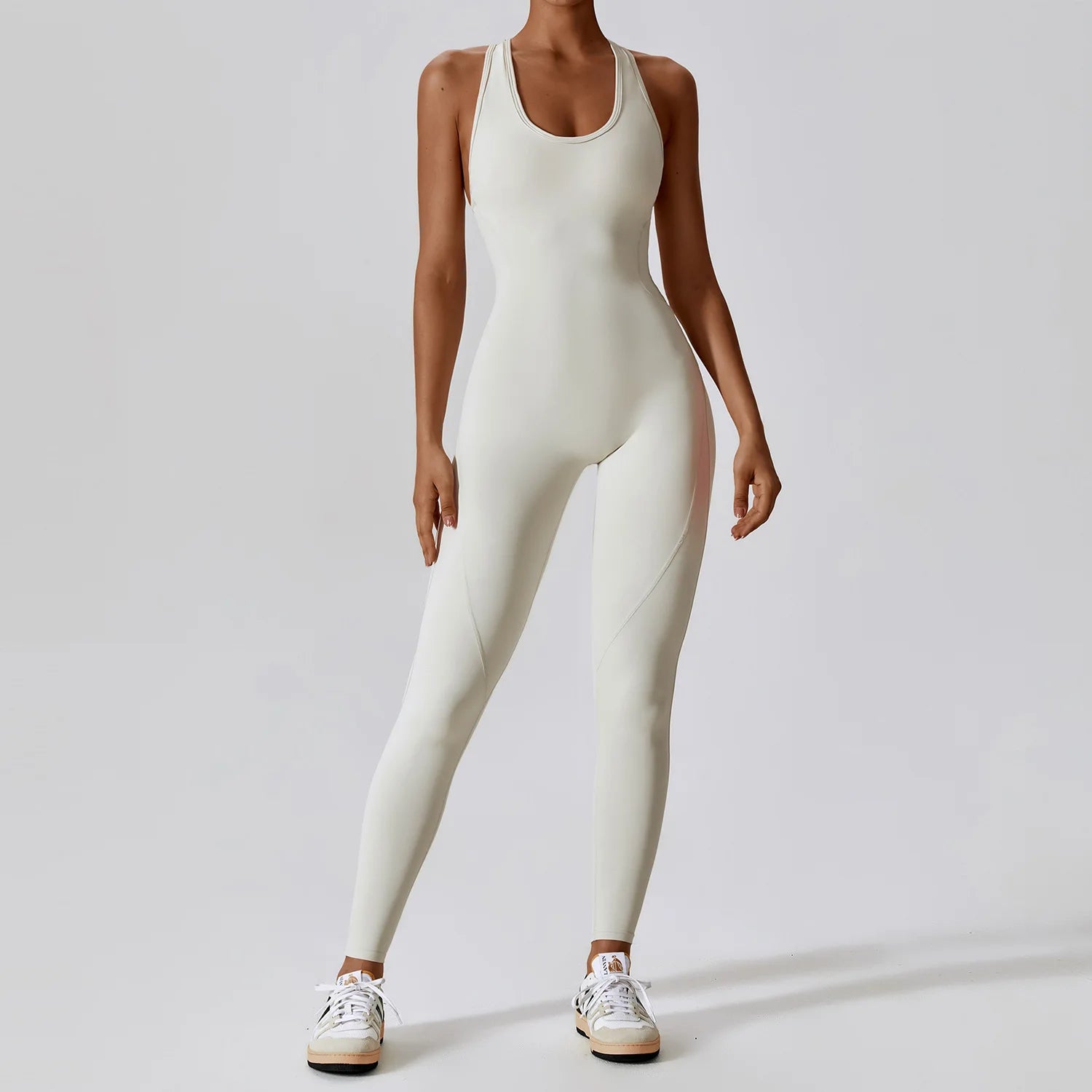 Elevate Your Workout with Our Stylish Yoga Jumpsuit - Perfect for Pilates and Fitness Enthusiasts!